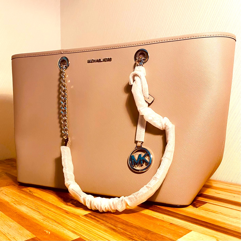 Brand New Michael Kors